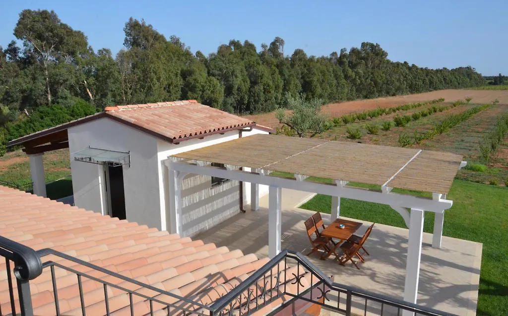 Agroturismo Agriturismo Casale Degli Ulivi Alghero Santa Maria la Palma Italia